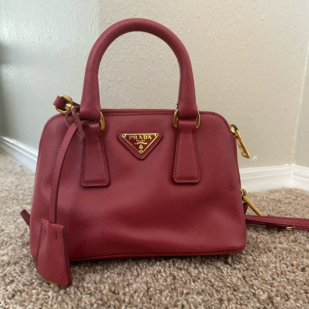 Prada Saffiano mini bag in “Peonia” - Picture 1 of 6